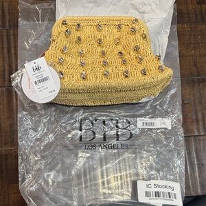 BNWT BTB Los Angeles Straw Studded Clutch